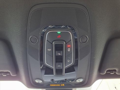 Used 2025 Audi Q5 2.0T Premium Plus w/ Premium Plus Package image 21