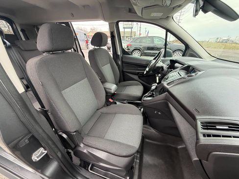 Used 2016 Ford Transit Connect XL image 9