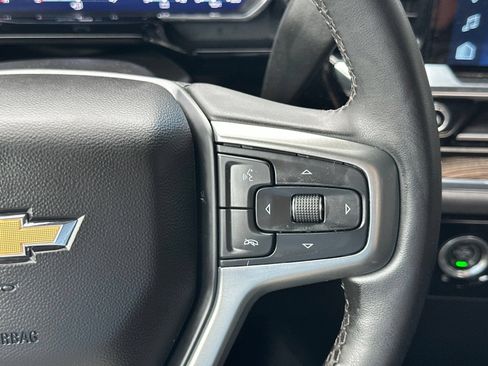 Used 2023 Chevrolet Silverado 1500 LT AWD/4WD image 32