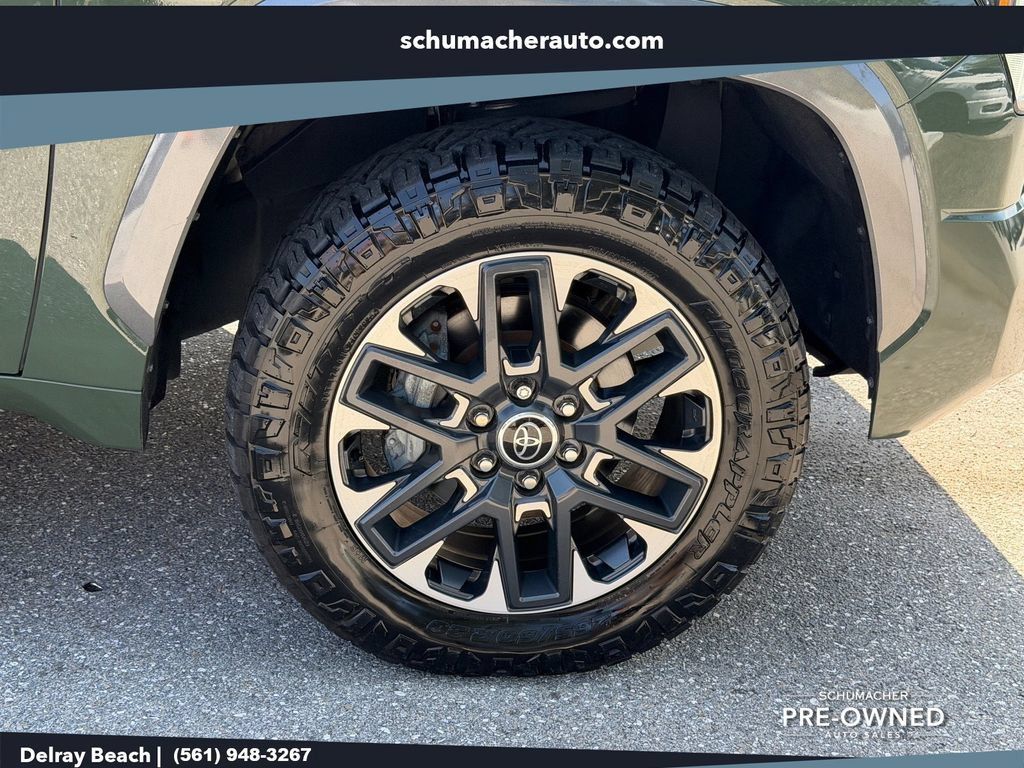 Used 2023 Toyota Tundra Limited AWD/4WD image 9