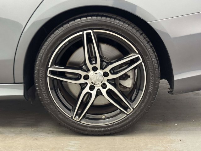 Used 2019 Mercedes-Benz E 450 4MATIC Wagon w/ Driver Assistance Package image 20
