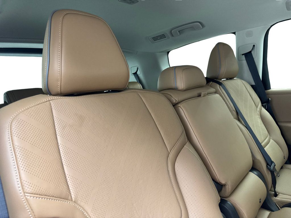 Used 2025 INFINITI QX80 Luxe AWD/4WD image 44