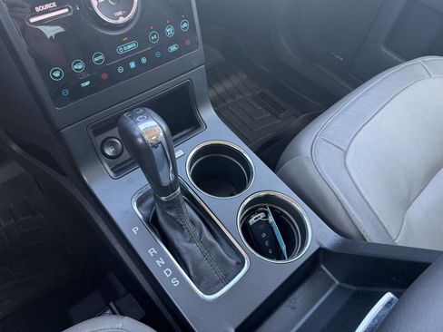 Used 2019 Ford Flex Limited w/ Equipment Group 303A AWD/4WD image 32