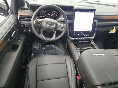 New 2026 GMC Yukon Denali w/ LPO, Floor Liner Package image 24