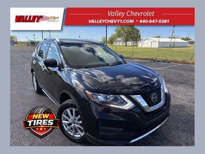 Used 2018 Nissan Rogue SV w/ Premium Package