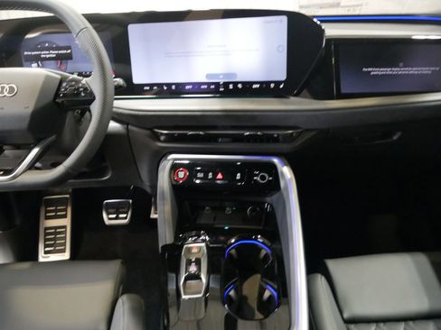 New 2026 Audi SQ5 Premium Plus AWD/4WD image 33