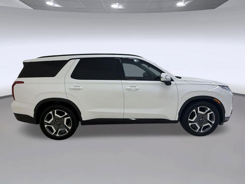 Used 2024 Hyundai Palisade Limited FWD image 8