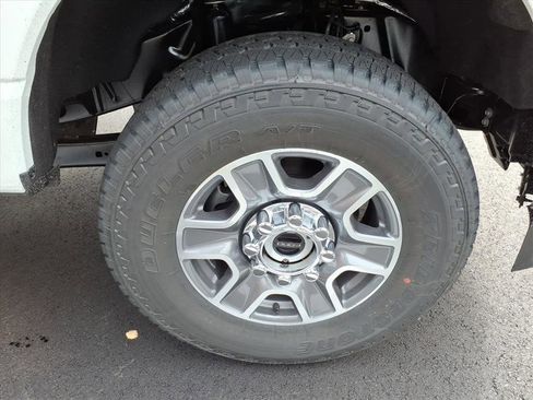 New 2026 Ford F350 Lariat w/ Lariat Premium Package image 13