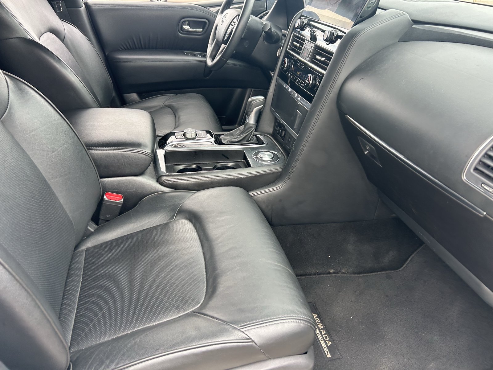 Used 2023 Nissan Armada SL w/ Midnight Edition Package RWD image 12