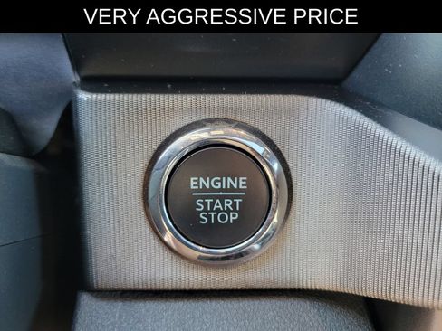 Used 2024 Ford F250 Platinum AWD/4WD image 28
