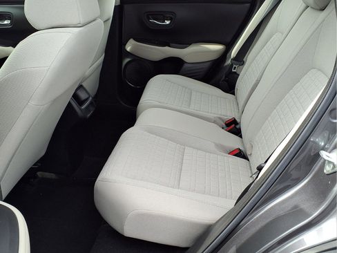 Certified 2023 Honda HR-V LX image 12