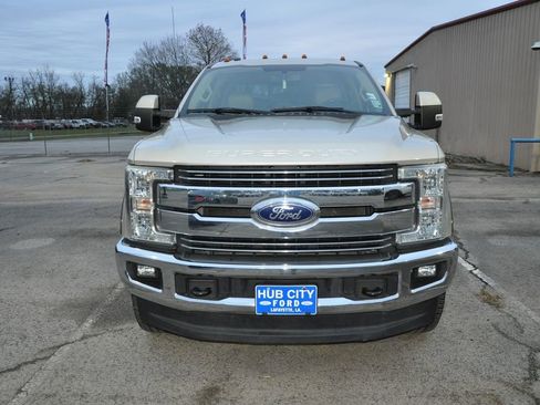 Used 2017 Ford F250 Lariat w/ Lariat Value Package image 8