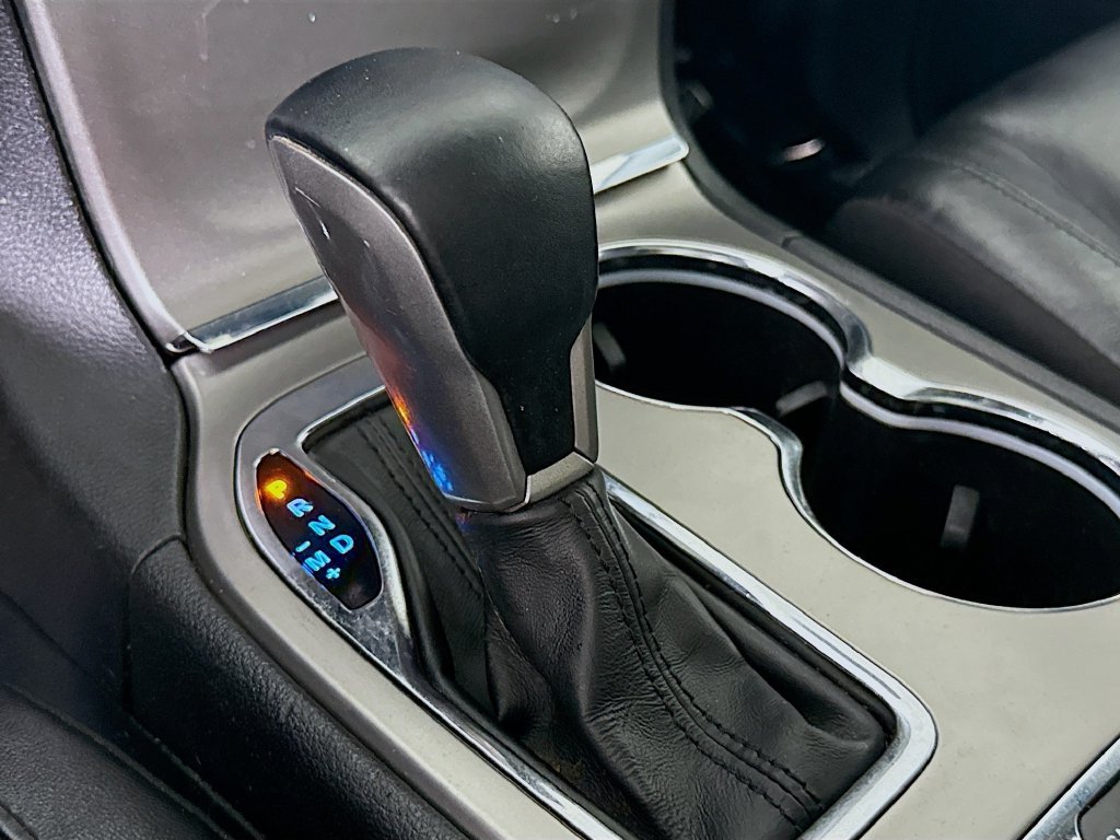 Used 2021 Jeep Grand Cherokee Limited AWD/4WD image 10