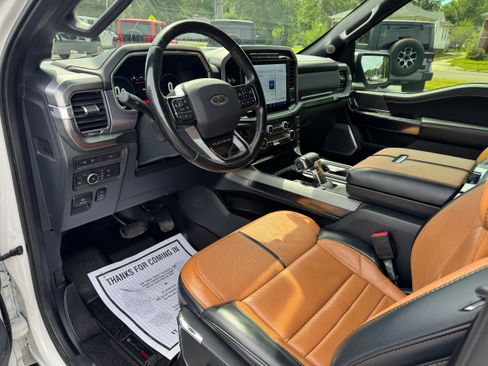 Used 2021 Ford F150 Platinum w/ Equipment Group 701A High AWD/4WD image 11