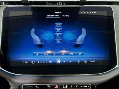New 2026 Mercedes-Benz E 350 4MATIC Sedan image 19