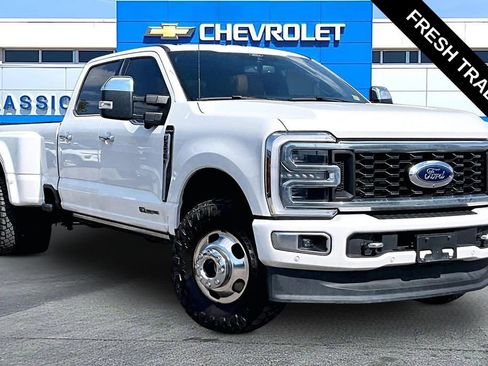 Used 2024 Ford F350 Platinum w/ FX4 Off-Road Package AWD/4WD image 1