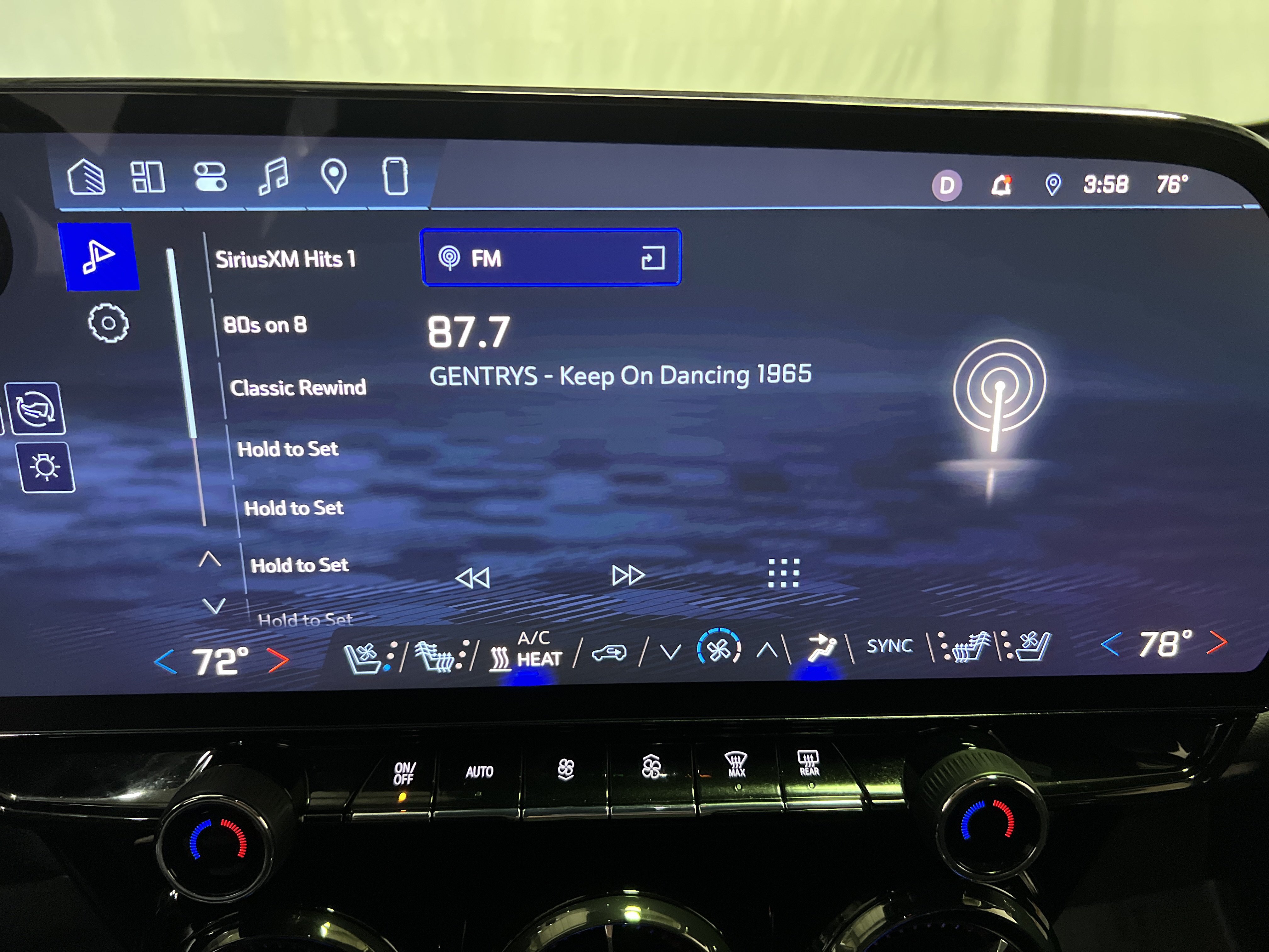 Used 2026 Chevrolet Blazer EV RS w/ Super Cruise Package AWD/4WD image 19