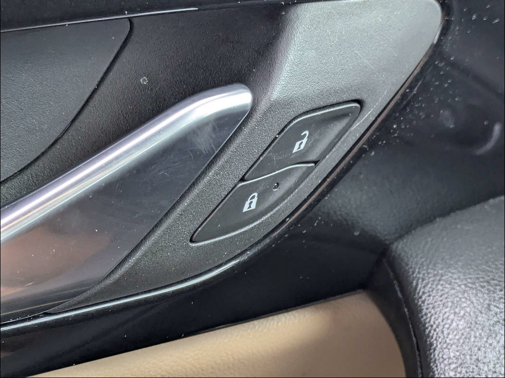 Used 2024 Chevrolet Blazer Premier w/ Driver Confidence II Package FWD image 25