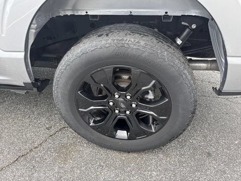 Used 2023 Ford F150 Platinum w/ Equipment Group 701A High AWD/4WD image 19