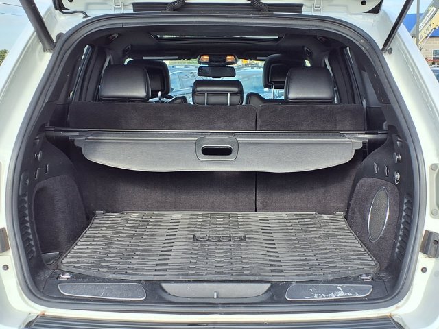 Used 2014 Jeep Grand Cherokee Limited w/ Luxury Group II AWD/4WD image 9