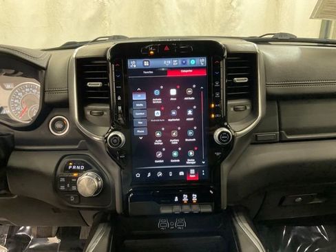Used 2025 RAM 1500 Laramie w/ Sport Appearance Package AWD/4WD image 17