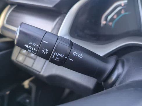 Used 2020 Honda Civic EX image 27