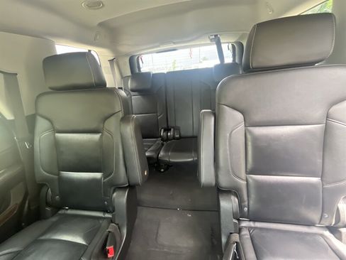 Used 2020 Chevrolet Tahoe LT RWD image 8