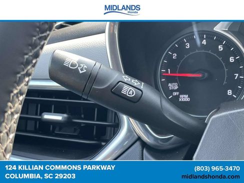 Used 2023 Chevrolet Equinox LT FWD image 24