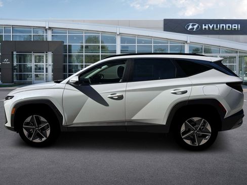 New 2026 Hyundai Tucson SEL image 3