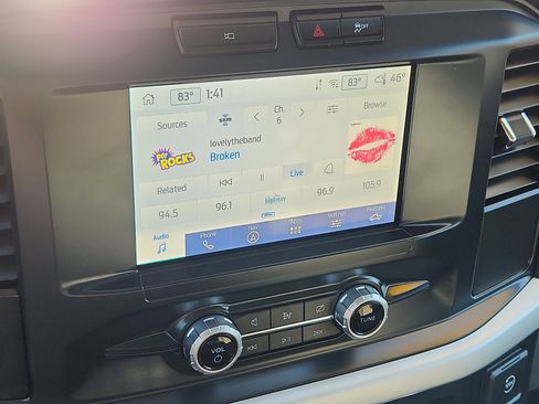 Used 2023 Ford F150 XL w/ Trailer Tow Package image 19