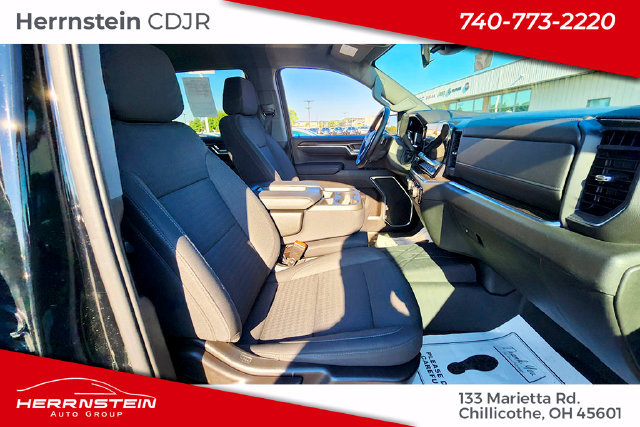 Used 2023 Chevrolet Silverado 1500 RST w/ Rally Edition AWD/4WD image 31