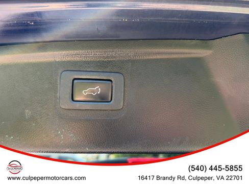 Used 2018 Subaru Outback 3.6R Touring AWD/4WD image 13