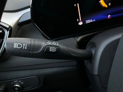 Used 2025 Chevrolet TrailBlazer LT image 33