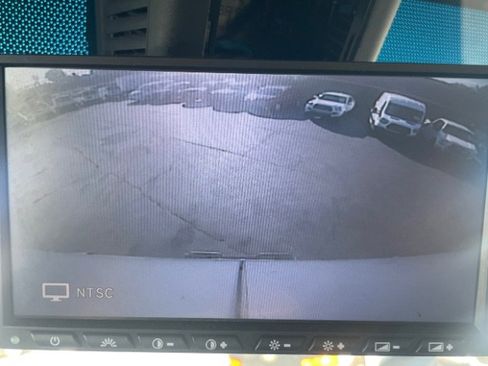 Used 2019 Mercedes-Benz Sprinter 170 image 17