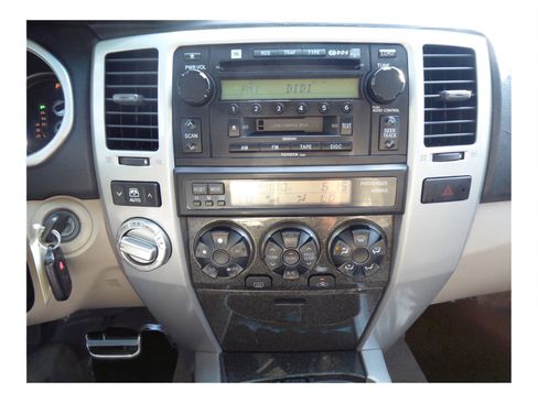 Used 2005 Toyota 4Runner Limited image 27