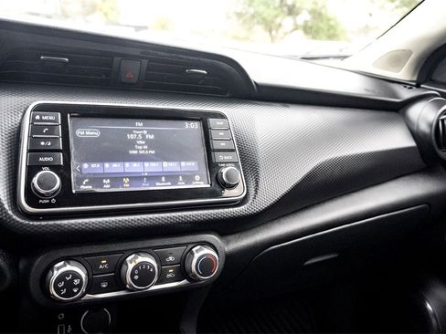 Used 2025 Nissan Kicks Play S image 23