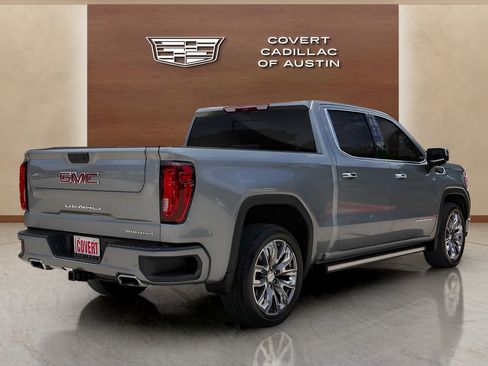 Used 2025 GMC Sierra 1500 Denali w/ Denali Reserve Package AWD/4WD image 4