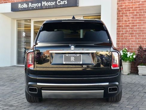 Used 2019 Rolls-Royce Cullinan image 22
