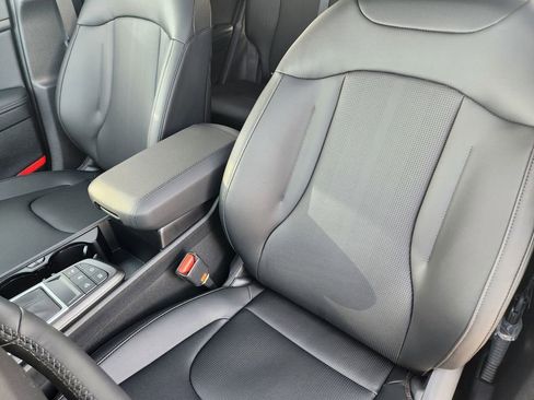 New 2026 Kia Sportage EX image 9