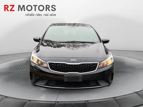 Used 2017 Kia Forte LX image 8