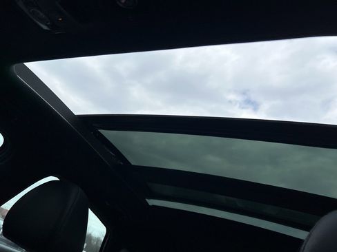 Used 2023 Kia K5 GT-Line image 12