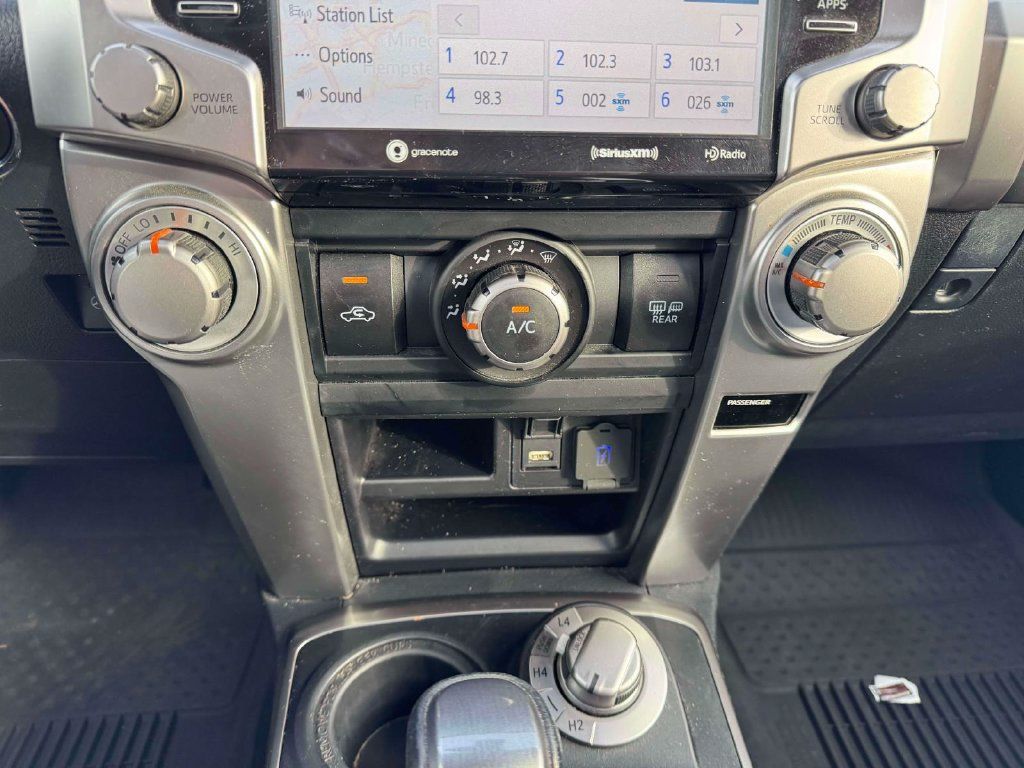 Used 2023 Toyota 4Runner SR5 Premium w/ Moonroof Package AWD/4WD image 31