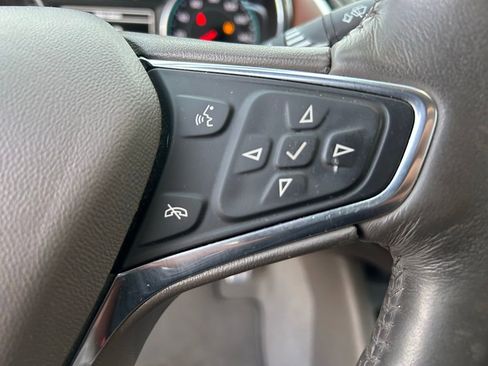 Used 2017 Chevrolet Malibu Premier w/ Premier Sun and Wheel Package image 13