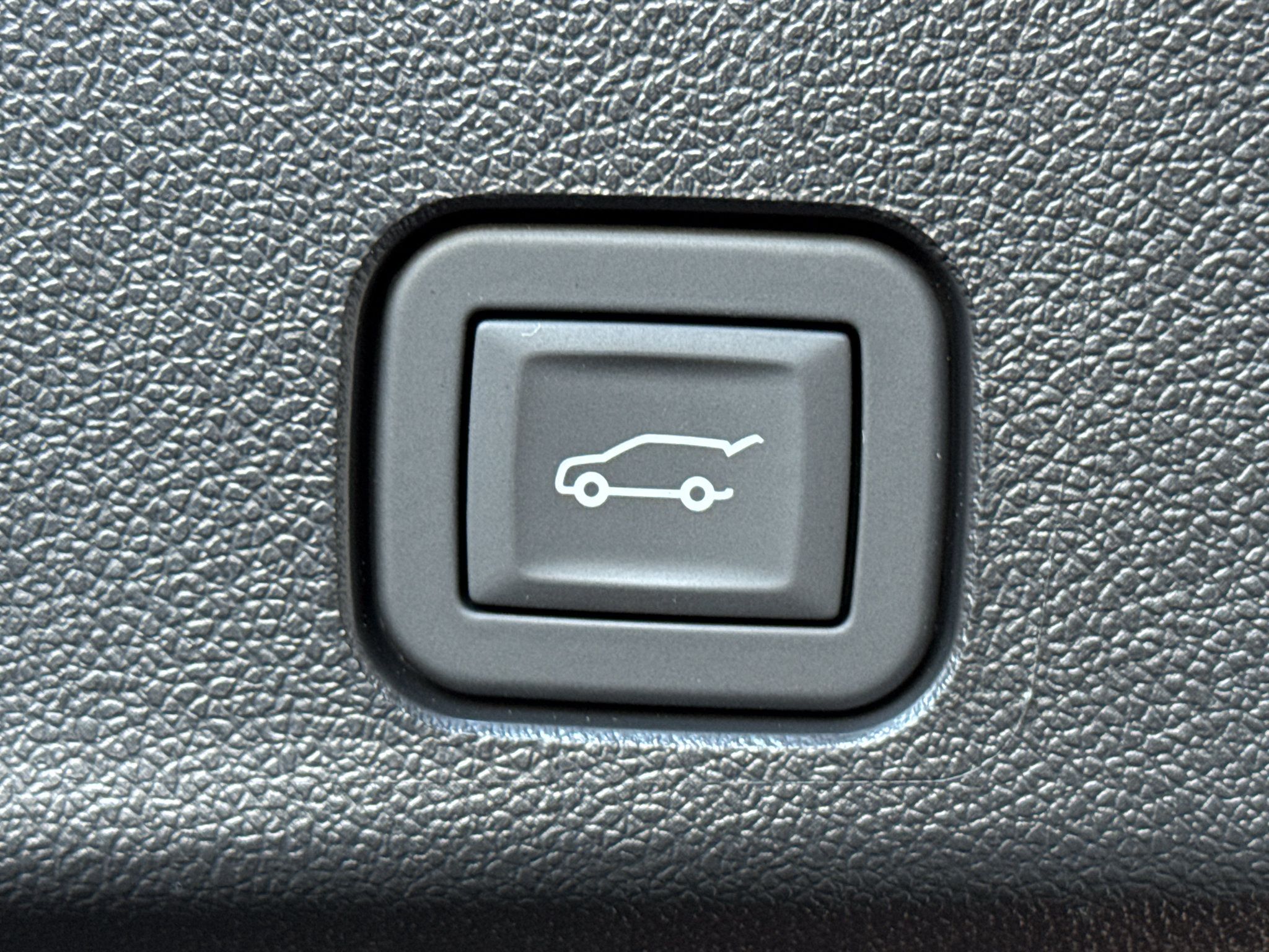 Used 2026 Chevrolet Traverse RS AWD/4WD image 24