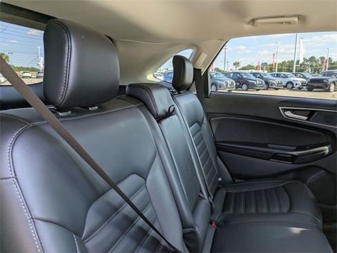 Used 2024 Ford Edge SEL image 28