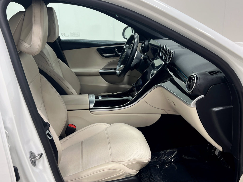 Used 2022 Mercedes-Benz C 300 4MATIC Sedan image 33