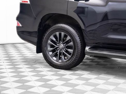 Used 2023 Lexus GX 460 Premium image 37