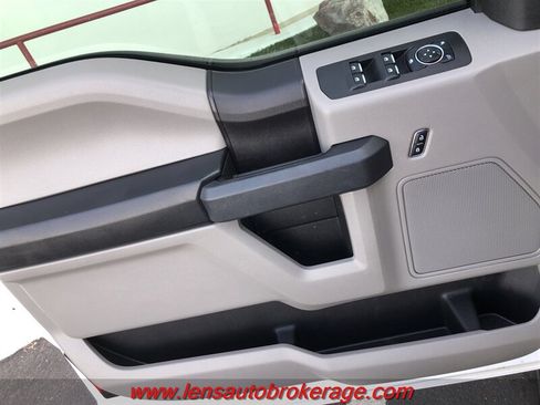 Used 2018 Ford F150 XL w/ Equipment Group 101A Mid RWD image 2