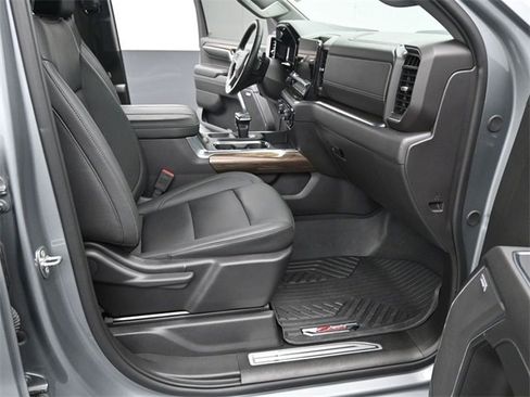 Used 2024 Chevrolet Silverado 1500 LT Trail Boss w/ LT Trail Boss Premium Package image 30