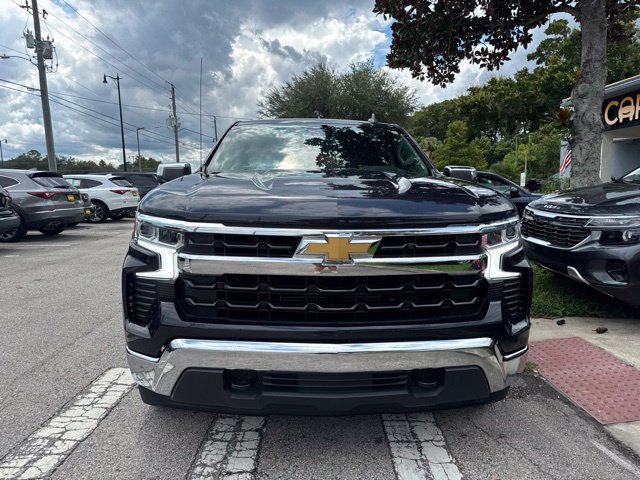 Used 2022 Chevrolet Silverado 1500 LT AWD/4WD image 3